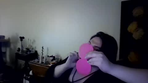 priscilla online show from 03-26-26, 10:59