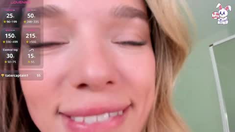 Chloe online show from 04-07-26, 02:56