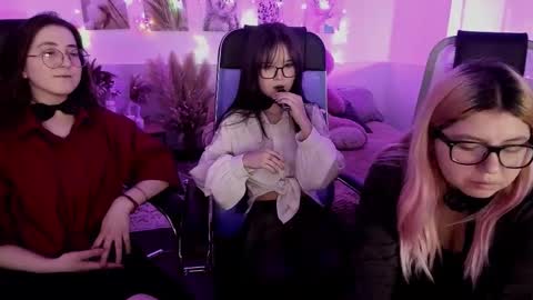 Snapshot of virtualvoyant chatting on 03-01-26, 07:16 your love online show from 03-01-26, 07:16