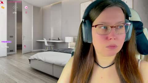 Victoria Romans online show from 04-09-26, 10:37