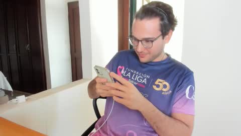 Vito Ferrer online show from 03-15-26, 05:19