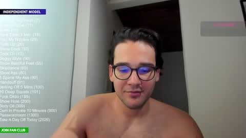 Snapshot of vito_ferrero chatting on 06-19-26, 11:30 Vito Ferrer online show from 06-19-26, 11:30