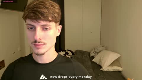 vitoraugustoxxx online show from 06-20-26, 08:11