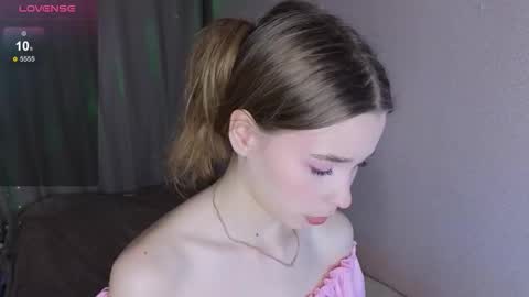 Snapshot of vitterrick chatting on 11-08-25, 04:40 vitterrick online show from 11-08-25, 04:40