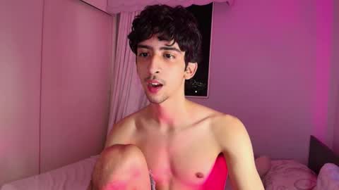 Snapshot of vittorio_cerati chatting on 02-01-26, 01:15 new acount online show from 02-01-26, 01:15