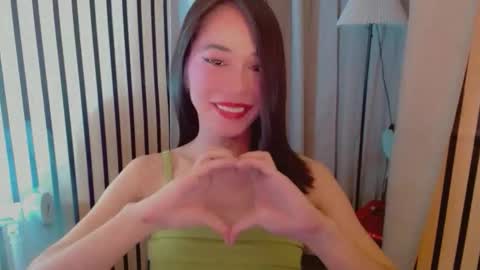 SANDRA GOING YOU online show from 04-09-26, 08:25