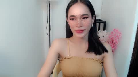 Snapshot of vivahotbabessandra chatting on 06-24-26, 11:09 SANDRA GOING YOU online show from 06-24-26, 11:09