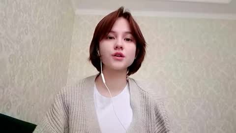 Snapshot of vivatrude chatting on 02-07-26, 07:01 Sonya online show from 02-07-26, 07:01