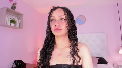 Vivi online show from 03-18-26, 03:31