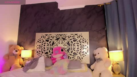Viviana  online show from 05-16-26, 11:36