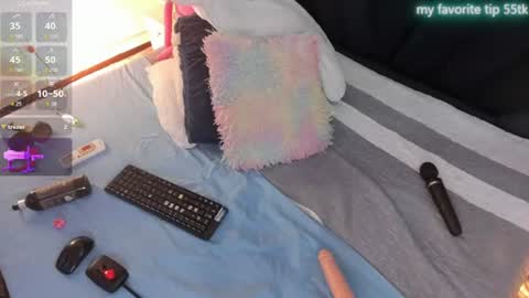 Snapshot of vivi_prinncess chatting on 06-11-26, 12:54 Viviana online show from 06-11-26, 12:54
