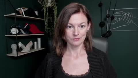 Snapshot of vivian_dream chatting on 09-17-25, 06:48 Vivian online show from 09-17-25, 06:48