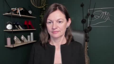 Snapshot of vivian_dream chatting on 09-30-25, 06:40 Vivian online show from 09-30-25, 06:40