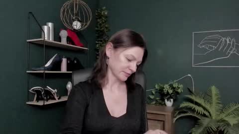 Vivian online show from 02-09-26, 07:01