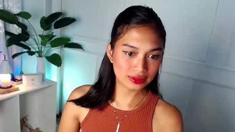 Vivian online show from 01-28-25, 01:50