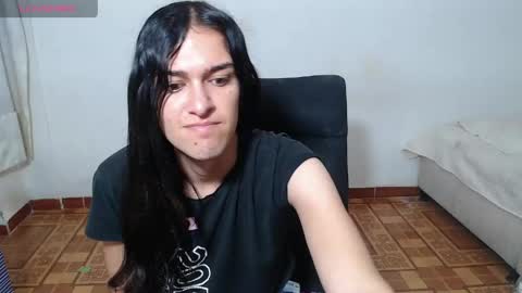 instagram Viviana73215 online show from 05-28-26, 11:40
