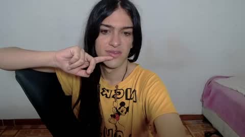 Snapshot of vivianalatin chatting on 07-01-26, 02:07 instagram Viviana73215 online show from 07-01-26, 02:07