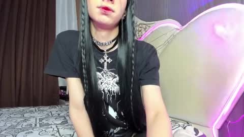 Snapshot of vivianmiller_ chatting on 02-23-25, 03:13 Vivian online show from 02-23-25, 03:13
