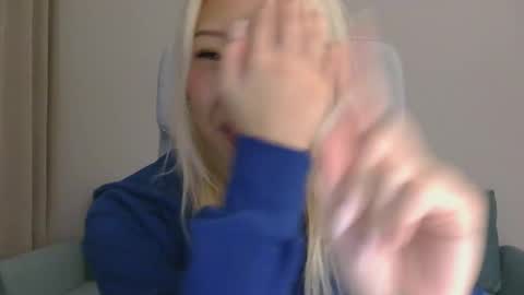 vivianwinters online show from 11-15-25, 06:15