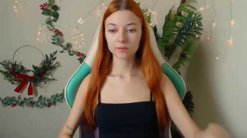 Vivien online show from 12-17-25, 07:31