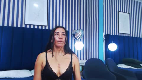 Vivian  online show from 02-09-26, 01:15