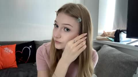 Kristy online show from 04-28-26, 01:27