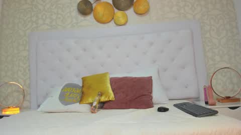 Snapshot of vivifit_08 chatting on 02-15-26, 07:32 vivifit 08 online show from 02-15-26, 07:32