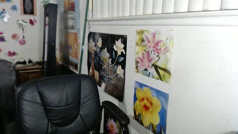 Vixen Fyre online show from 12-19-24, 05:40