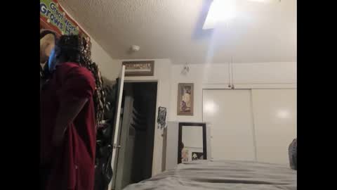 Vixen Fyre online show from 11-16-25, 07:03