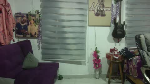 vl21cm online show from 10-09-25, 07:06