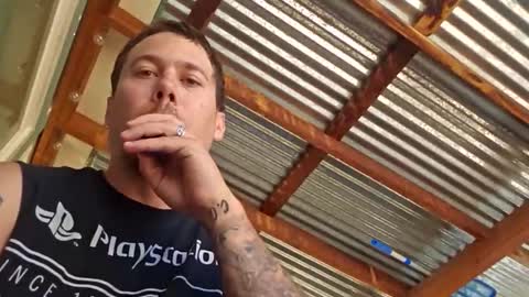 Snapshot of vl2992 chatting on 10-16-25, 05:14 vl2992 online show from 10-16-25, 05:14