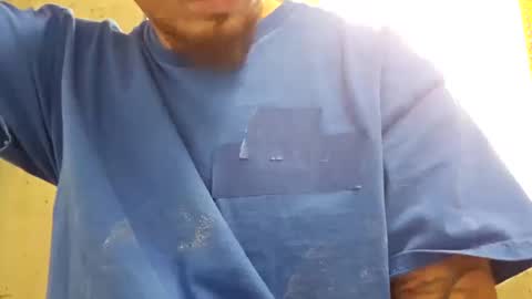 Snapshot of vl2992 chatting on 10-20-25, 05:02 vl2992 online show from 10-20-25, 05:02