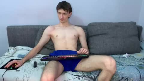 Snapshot of vlad_ggvldd chatting on 05-20-26, 04:24 Vlad Dinovich online show from 05-20-26, 04:24