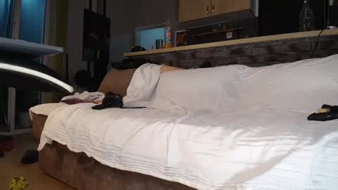 Snapshot of vladika021 chatting on 09-12-25, 10:10 vladika021 online show from 09-12-25, 10:10