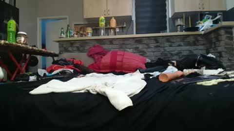 Snapshot of vladika021 chatting on 11-11-25, 01:27 vladika021 online show from 11-11-25, 01:27