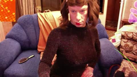 Snapshot of vladiskin chatting on 02-10-26, 11:09 Violetta Elysia online show from 02-10-26, 11:09