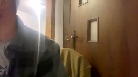 Snapshot of vladumyr chatting on 11-16-25, 09:42 vladumyr online show from 11-16-25, 09:42