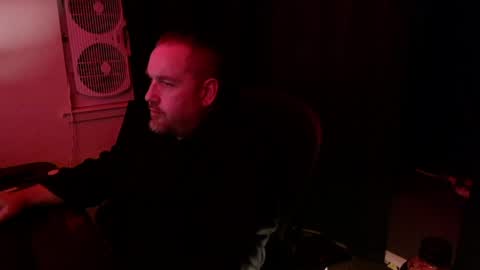 Snapshot of voidcatdaddy chatting on 05-28-26, 04:43 Rev online show from 05-28-26, 04:43