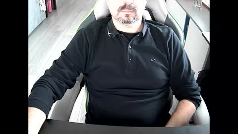 Vonn online show from 01-10-25, 01:41