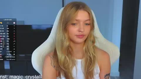 Snapshot of vopooo chatting on 07-26-26, 12:01 Aliceinst magic crystalll online show from 07-26-26, 12:01