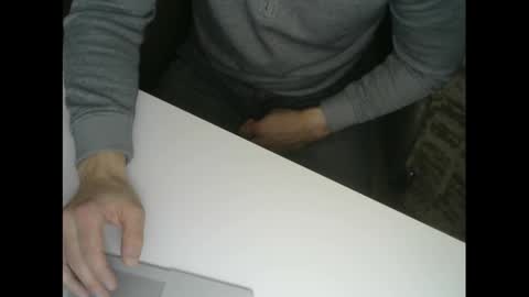 voterki796 online show from 01-28-25, 02:11