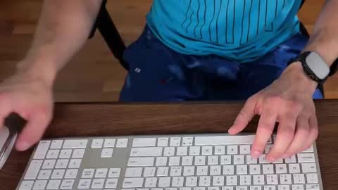 voterki796 online show from 09-15-25, 05:24