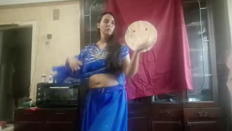 voulezvous_angel online show from 10-31-25, 09:54