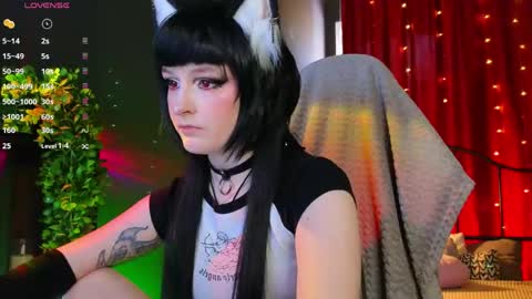 Snapshot of vronnier chatting on 06-04-26, 10:54 vronnier online show from 06-04-26, 10:54
