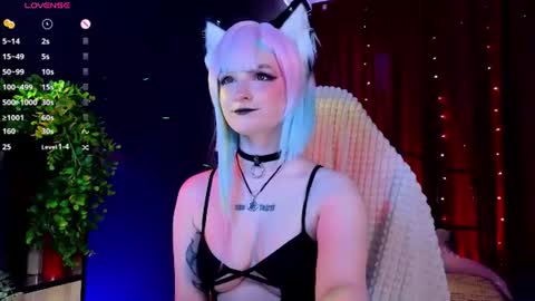 Snapshot of vronnier chatting on 06-12-26, 11:31 vronnier online show from 06-12-26, 11:31