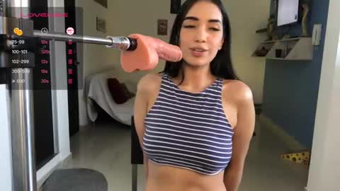 vsantini_ online show from 02-21-25, 09:54