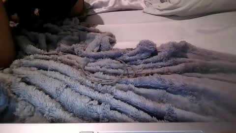 vvlk2112 online show from 11-27-25, 01:29