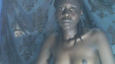 Snapshot of vvuuvvu chatting on 06-25-26, 02:10 vvuuvvu online show from 06-25-26, 02:10