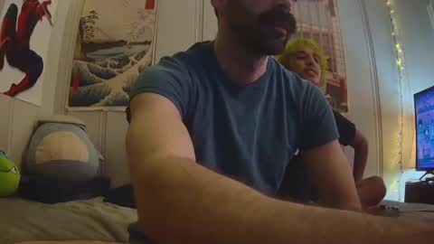 w0lf_359 online show from 04-12-26, 04:17