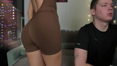 Snapshot of w_______ chatting on 12-29-24, 08:48 Nicole Johny online show from 12-29-24, 08:48